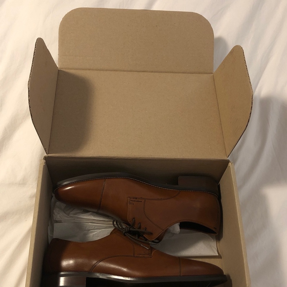 NEW with tags Cole Haan Brown Leather Shoes - Picture 5 of 5